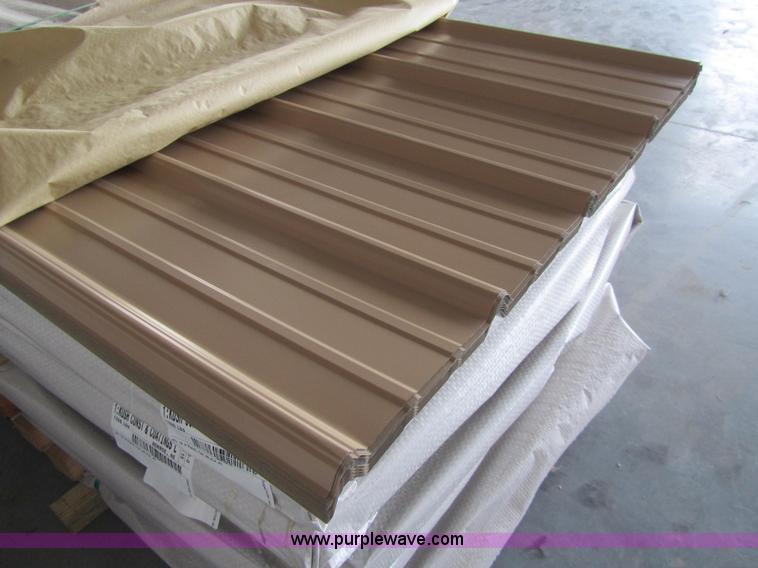 image for item F1440 (80) sheets of metal siding/roofing