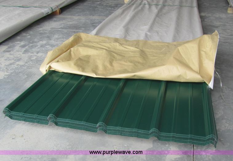 image for item F1441 (80) sheets of metal siding/roofing