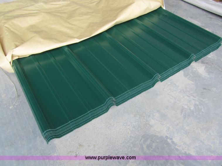 image for item F1441 (80) sheets of metal siding/roofing
