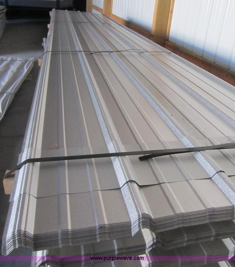 image for item F1443 (80) sheets of metal siding/roofing