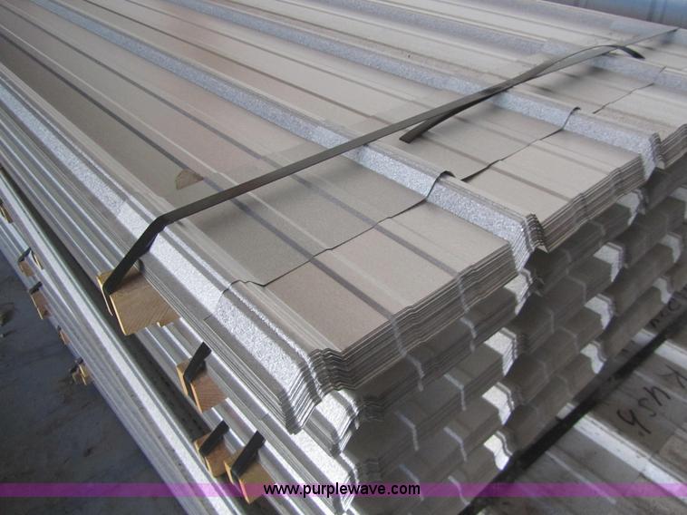 image for item F1443 (80) sheets of metal siding/roofing