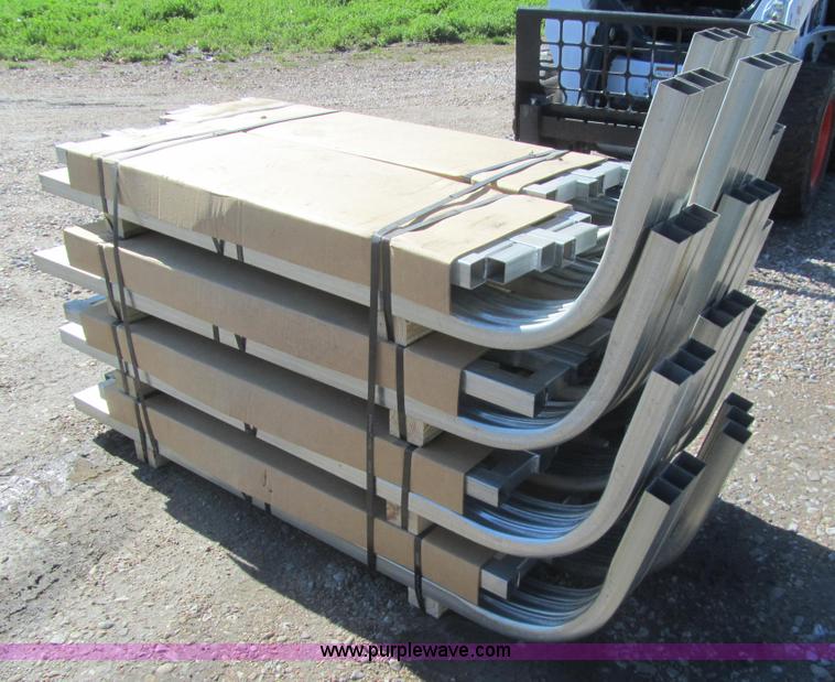 image for item F1444 (8) shelter huts