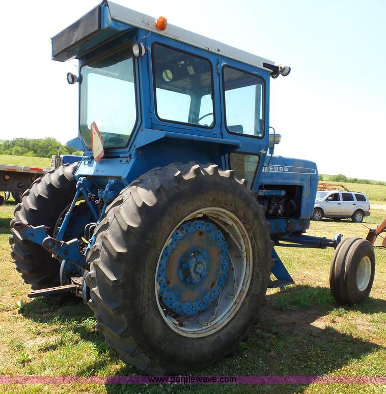 image for item J4881 Ford 8000 tractor