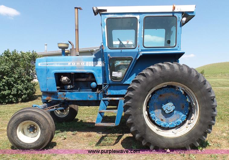 image for item J4881 Ford 8000 tractor