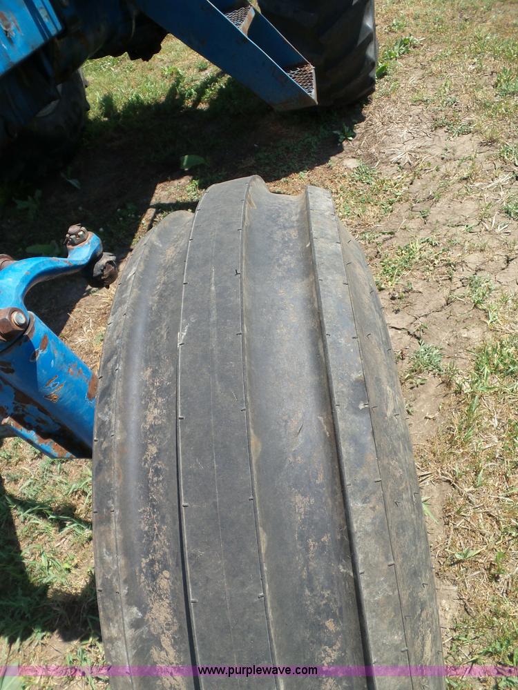 image for item J4881 Ford 8000 tractor