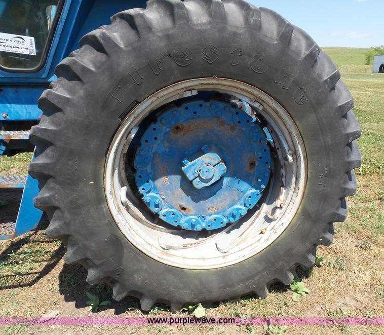 image for item J4881 Ford 8000 tractor