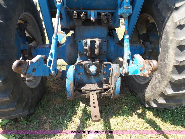 image for item J4881 Ford 8000 tractor