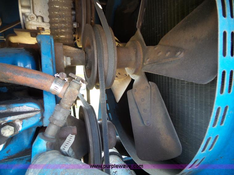 image for item J4881 Ford 8000 tractor