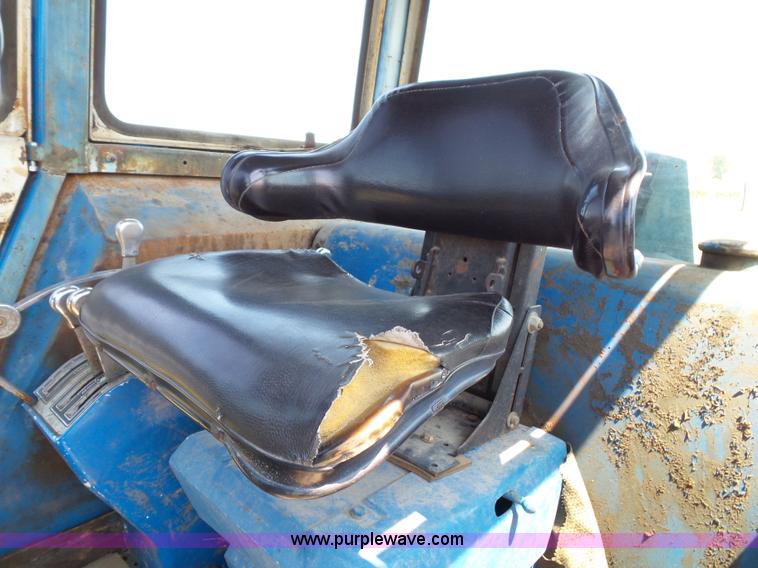 image for item J4881 Ford 8000 tractor