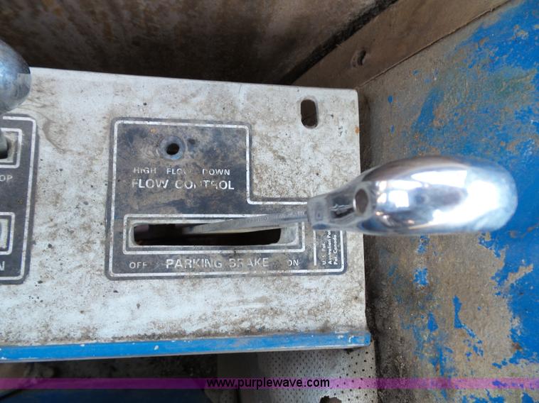 image for item J4881 Ford 8000 tractor