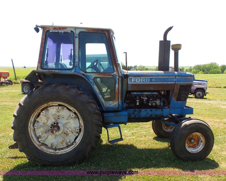 image for item J4882 Ford 9700 tractor