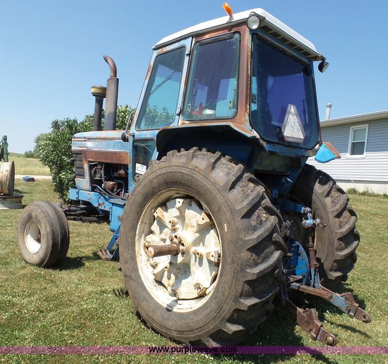 image for item J4882 Ford 9700 tractor