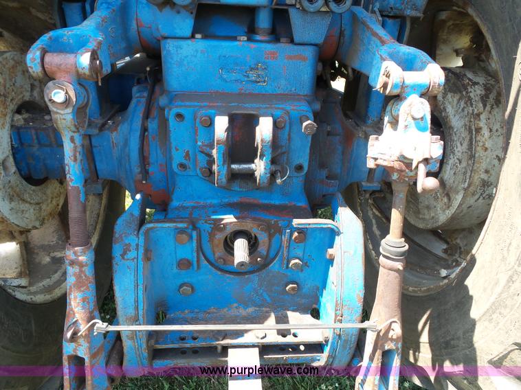 image for item J4882 Ford 9700 tractor