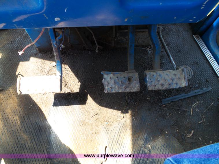 image for item J4882 Ford 9700 tractor