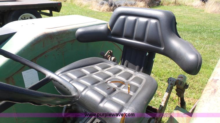 image for item J5833 Deutz D3006 tractor