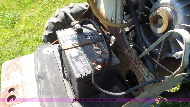 image for item J5833 Deutz D3006 tractor