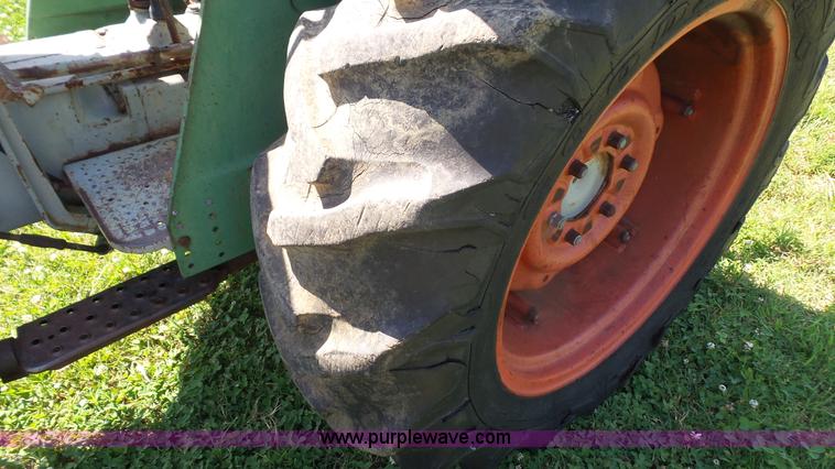 image for item J5833 Deutz D3006 tractor