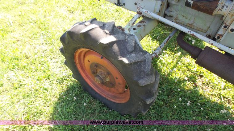 image for item J5833 Deutz D3006 tractor