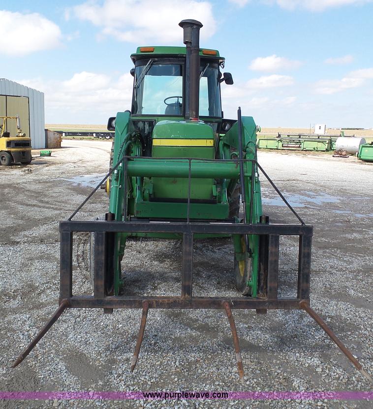 image for item J6057 1978 John Deere 4440 tractor