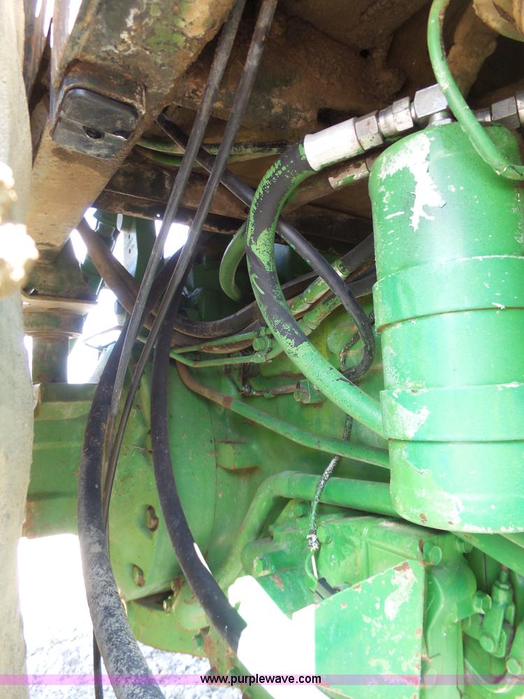 image for item J6057 1978 John Deere 4440 tractor