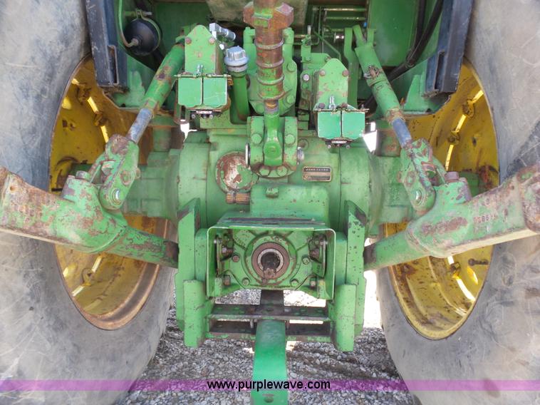 image for item J6057 1978 John Deere 4440 tractor
