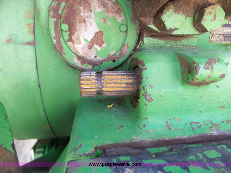 image for item J6057 1978 John Deere 4440 tractor