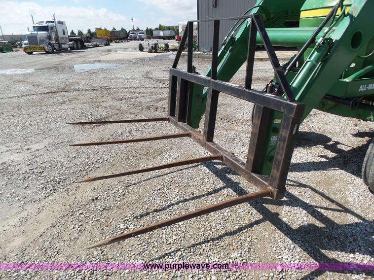 image for item J6057 1978 John Deere 4440 tractor