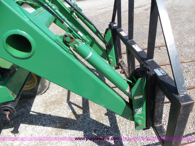 image for item J6057 1978 John Deere 4440 tractor