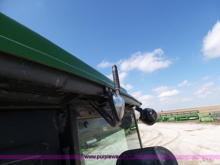 image for item J6057 1978 John Deere 4440 tractor