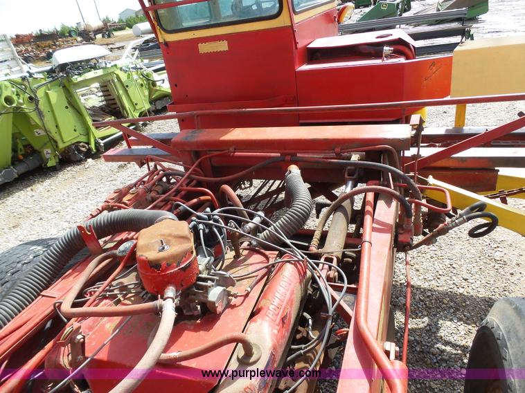 image for item J6058 New Holland 1049 Stackcruiser bale wagon