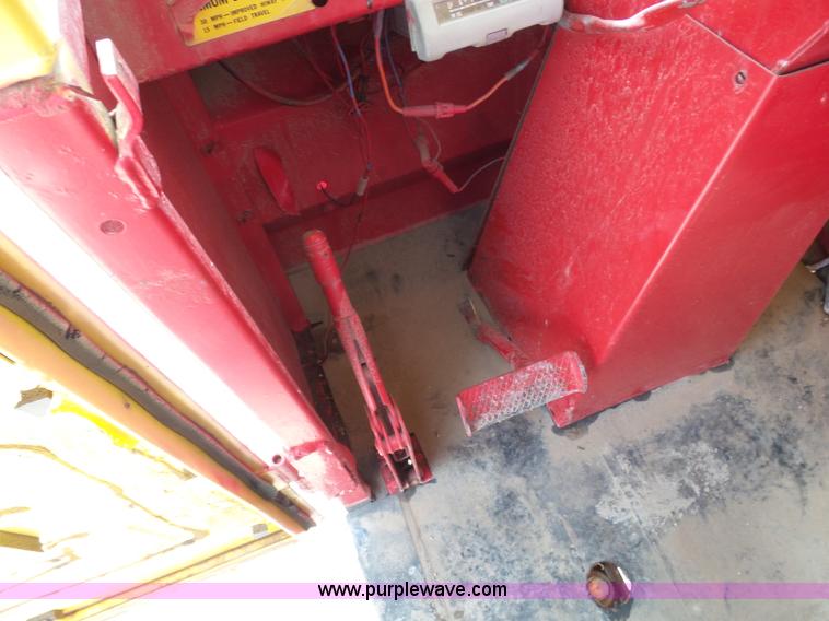 image for item J6058 New Holland 1049 Stackcruiser bale wagon