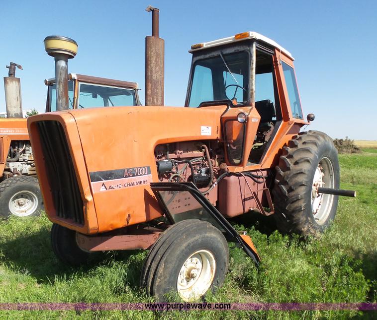 image for item J6069 Allis Chalmers AC7030 tractor