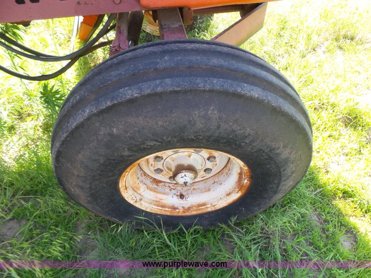 image for item J6069 Allis Chalmers AC7030 tractor