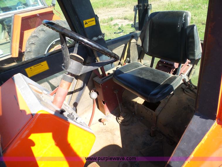 image for item J6069 Allis Chalmers AC7030 tractor