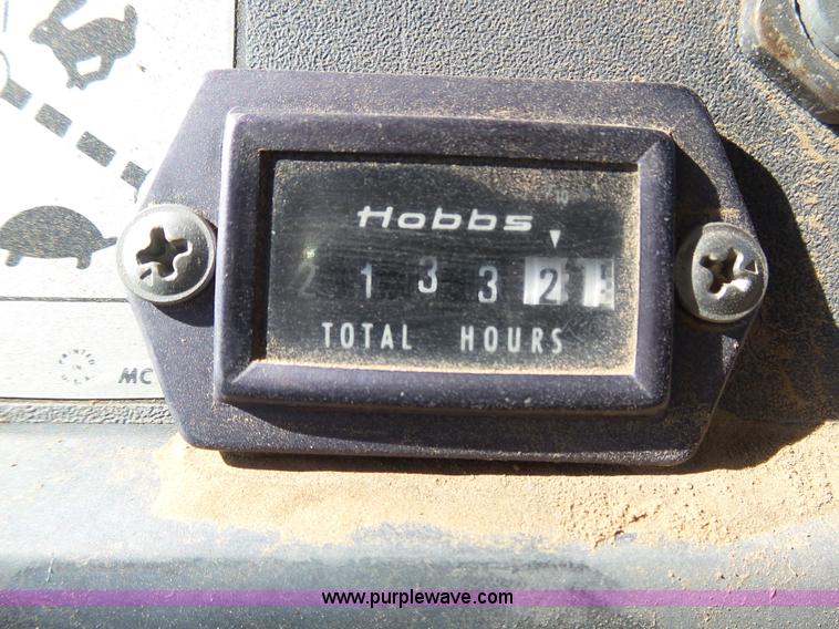 image for item J6069 Allis Chalmers AC7030 tractor