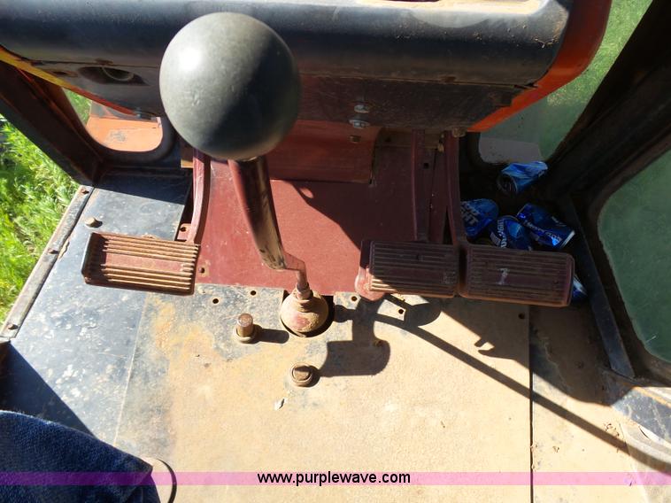 image for item J6069 Allis Chalmers AC7030 tractor