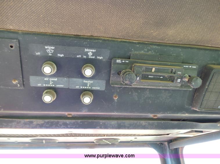 image for item J6069 Allis Chalmers AC7030 tractor