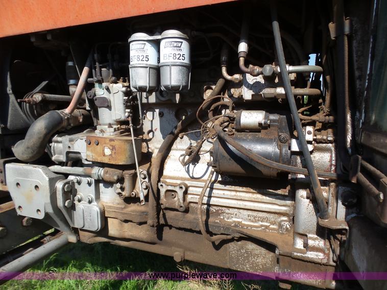 image for item J6070 Massey-Ferguson 2705 tractor