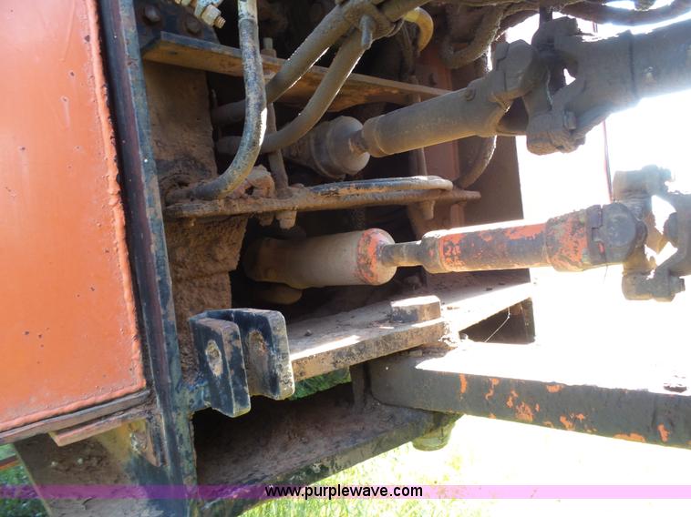 image for item J6071 Allis Chalmers 8550 4WD tractor