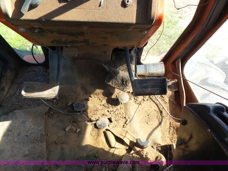 image for item J6071 Allis Chalmers 8550 4WD tractor