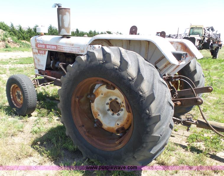 image for item J6072 David Brown 995 tractor