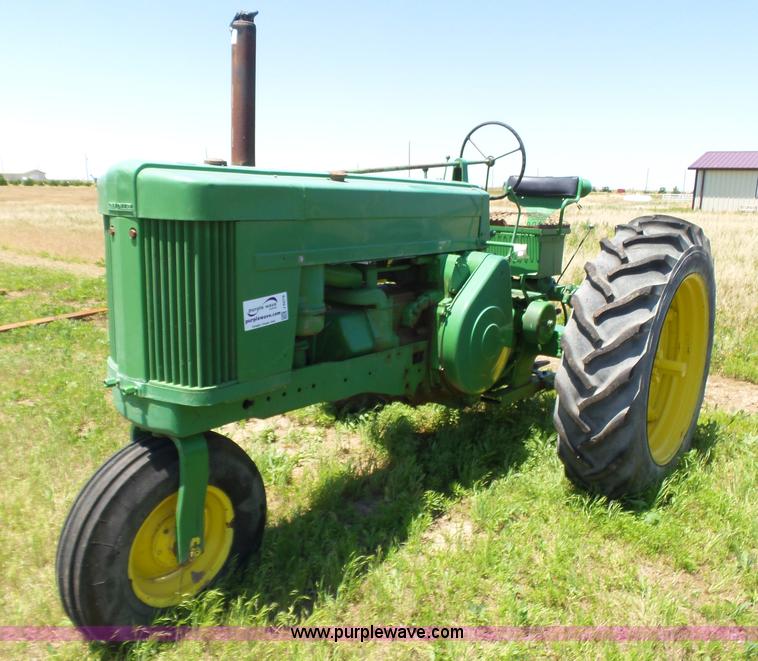 image for item J6078 John Deere 70 tractor