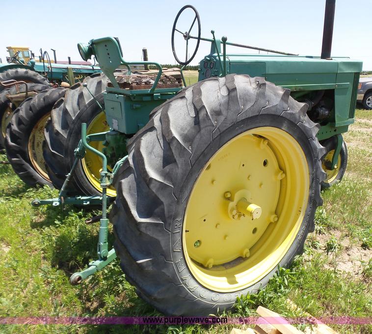 image for item J6078 John Deere 70 tractor