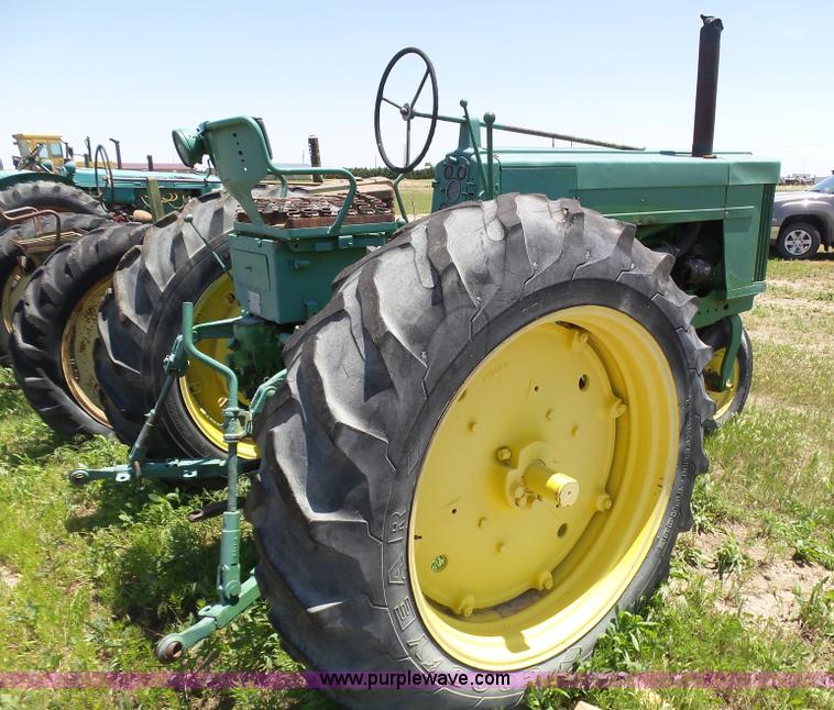 image for item J6078 John Deere 70 tractor