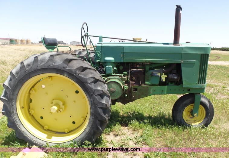 image for item J6078 John Deere 70 tractor