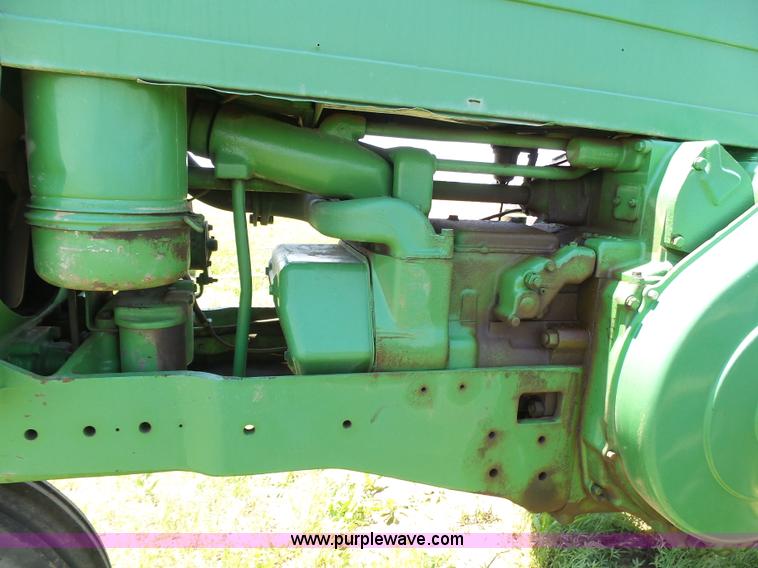 image for item J6078 John Deere 70 tractor
