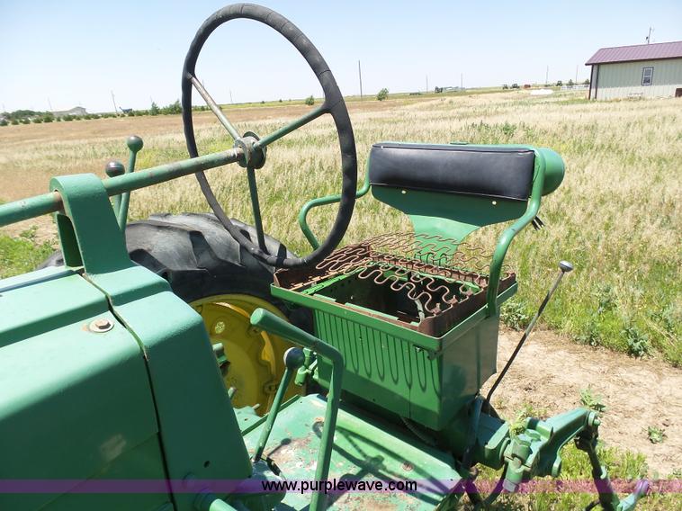 image for item J6078 John Deere 70 tractor