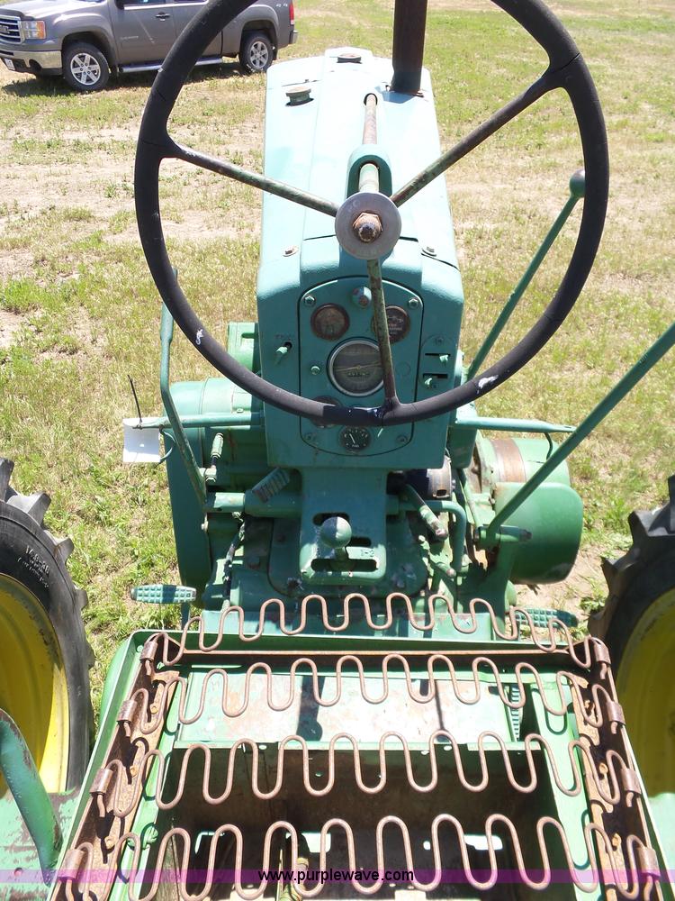 image for item J6078 John Deere 70 tractor
