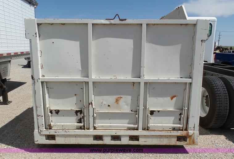 image for item J6085 Silage box