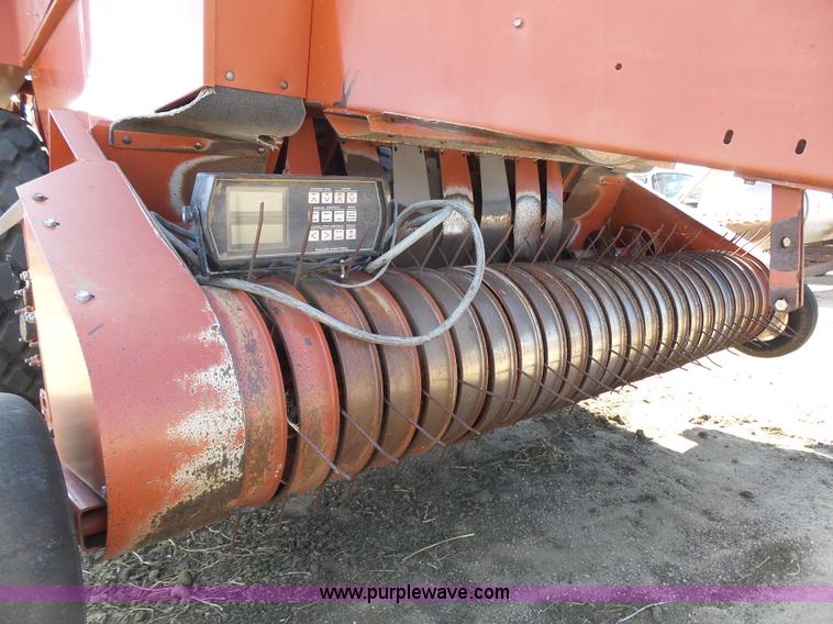 image for item J6087 1998 Hesston 4910 large square baler